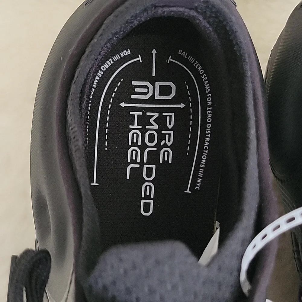 NWOT UNDER ARMOUR Magnetico Elite 3 FG Soccer Cleats Black Women. Size 7 - Picture 6 of 16